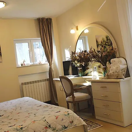 Park View Apartment